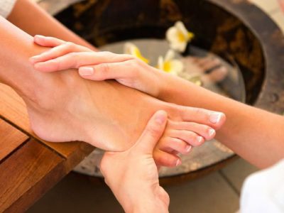 Suaviza y nutre tus pies con el tratamiento Pedi-Spa_ www.nuriasabadell